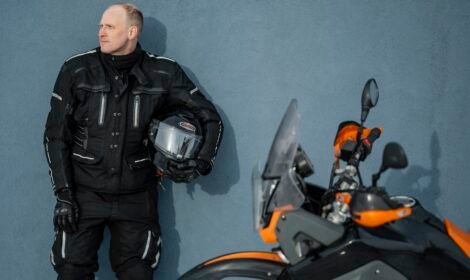 How to Choose the Right Riding Gear