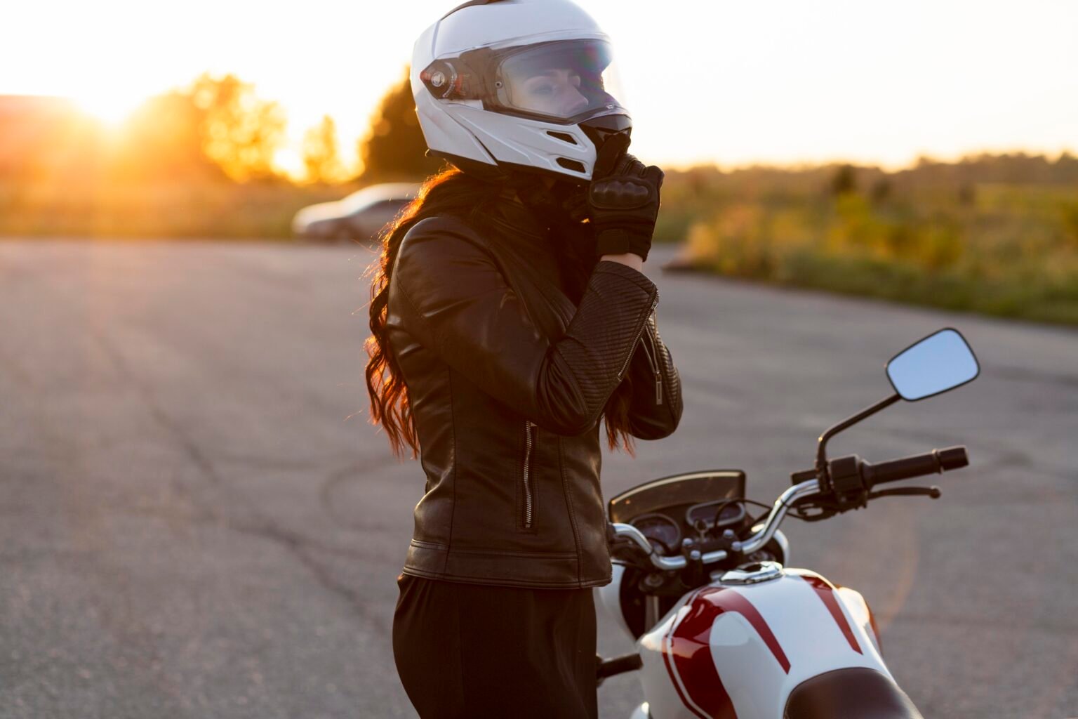 A Beginner’s Guide to Motorcycle Riding : Tips & Essential Resources ...